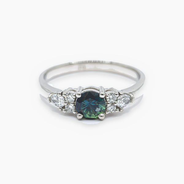Anillo Zafiro y Jardín Diamantes en platino