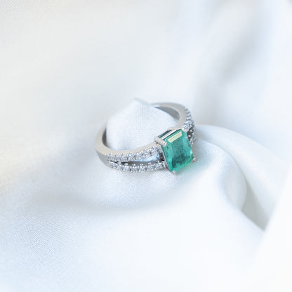 Anillo Esmeralda y Doble Argolla Diamantes