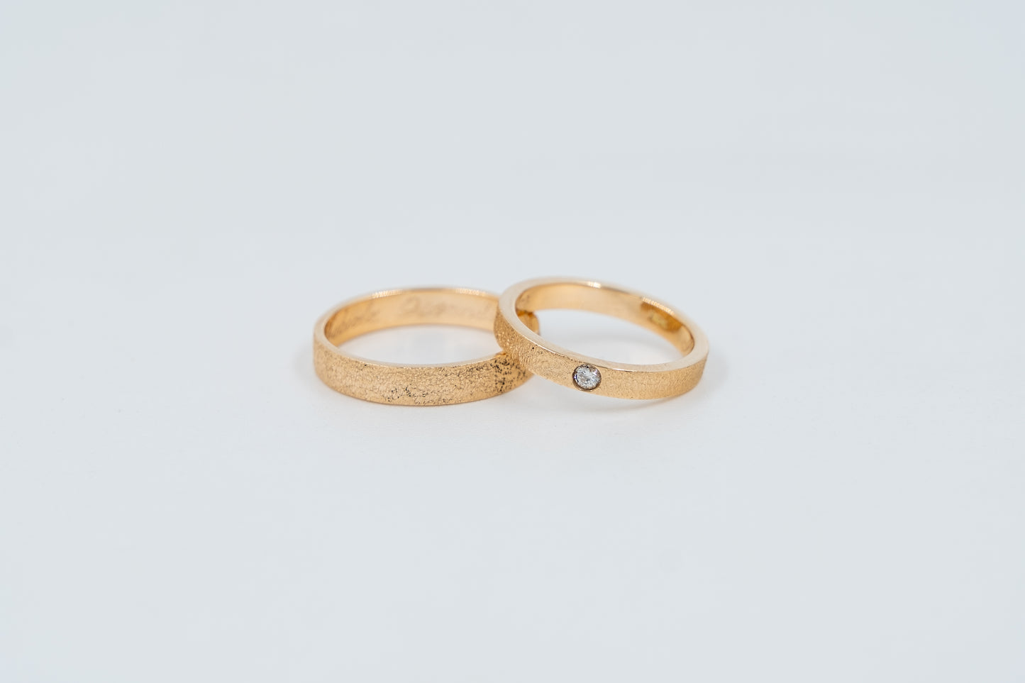 Argollas Satín y Diamante