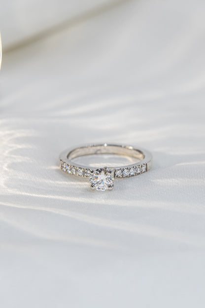 Solitario Diamante y Brillo Pave Lab