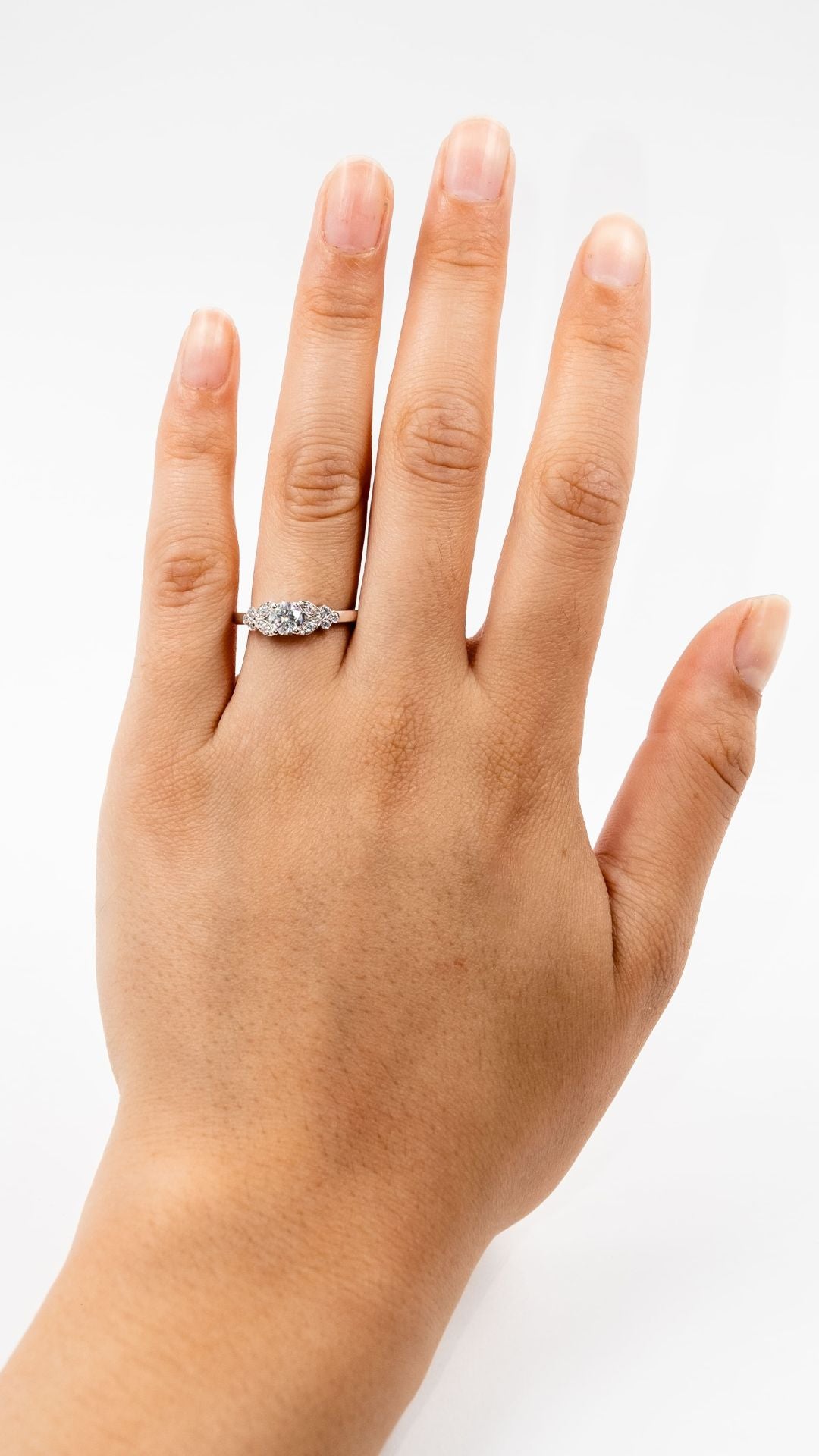 Anillo Floral Diamante