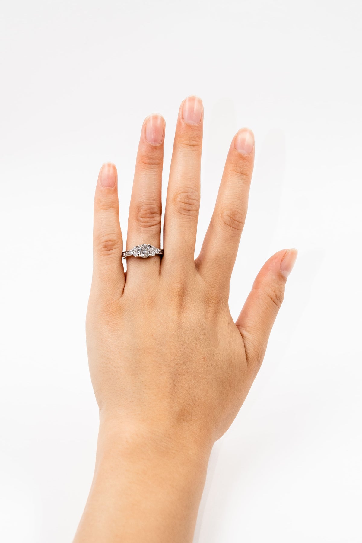 ANILLO DESTELLO DIAMANTES TIPO FLORAL