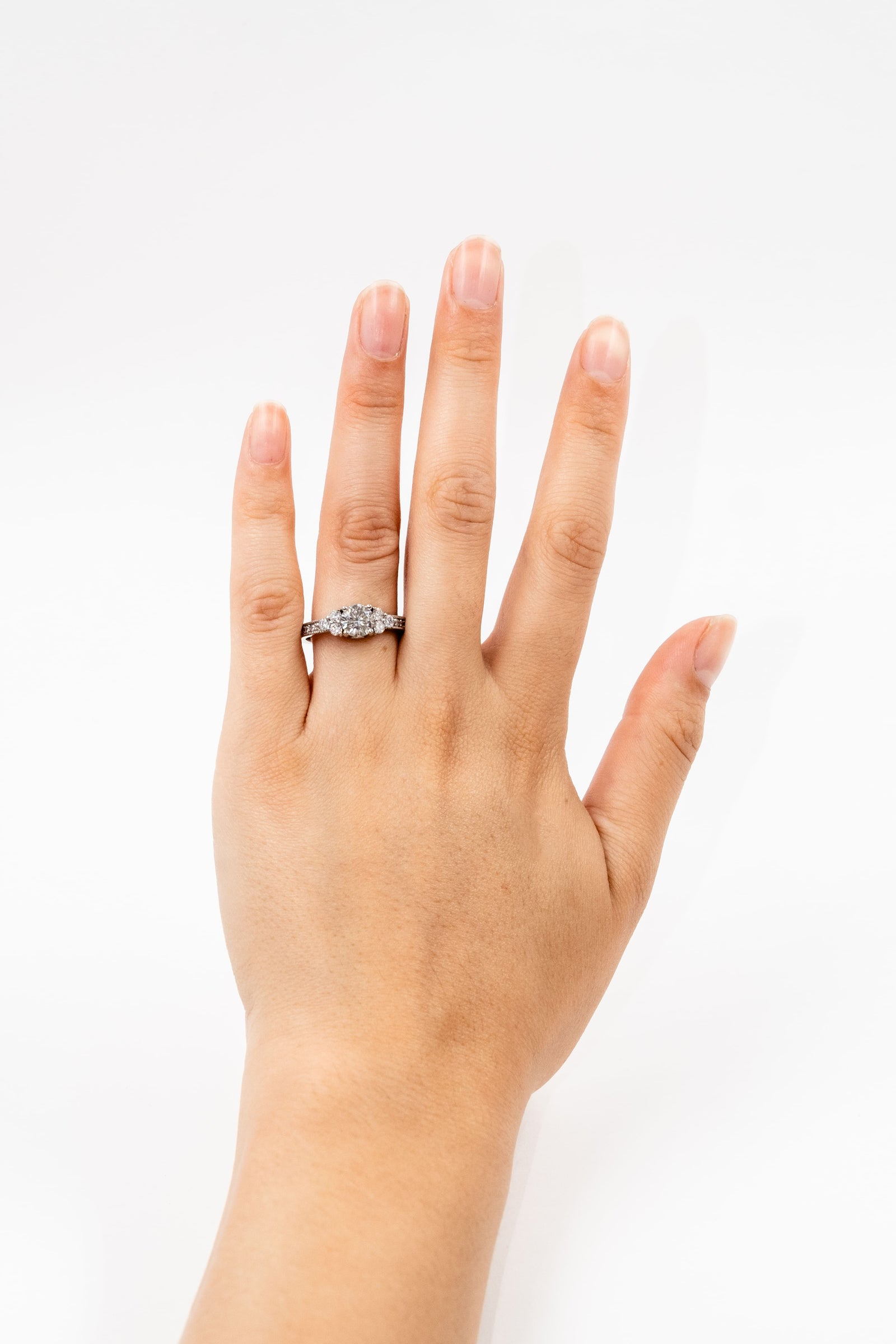 ANILLO DESTELLO DIAMANTES TIPO FLORAL