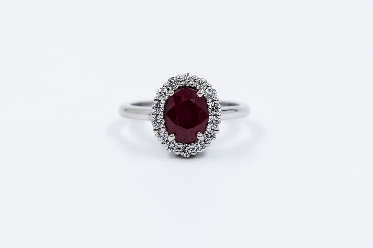 Anillo Rubi y Halo Diamantes