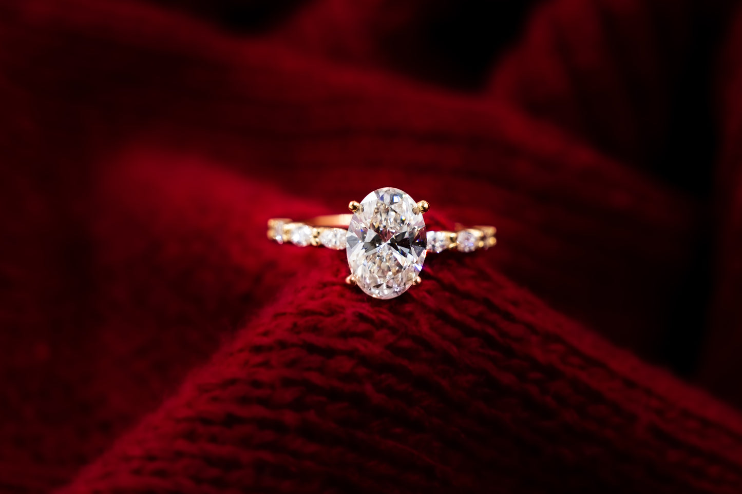 Anillo Oro Oval y Marqusie