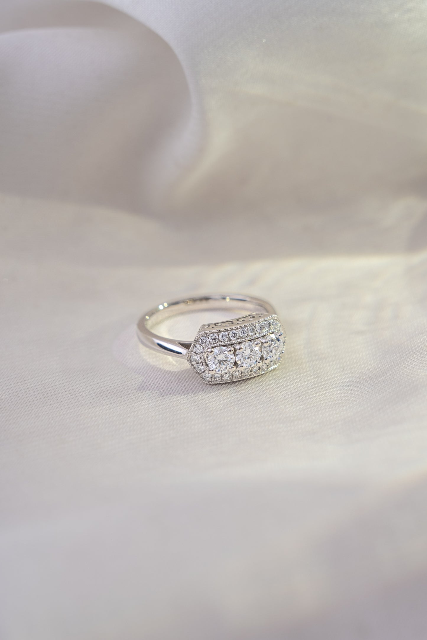 Tricillo con Halo Vintage