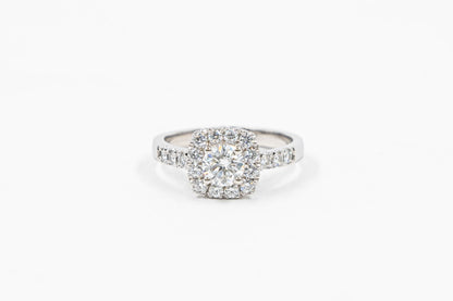 Anillo Halo Máximo Moissanitas