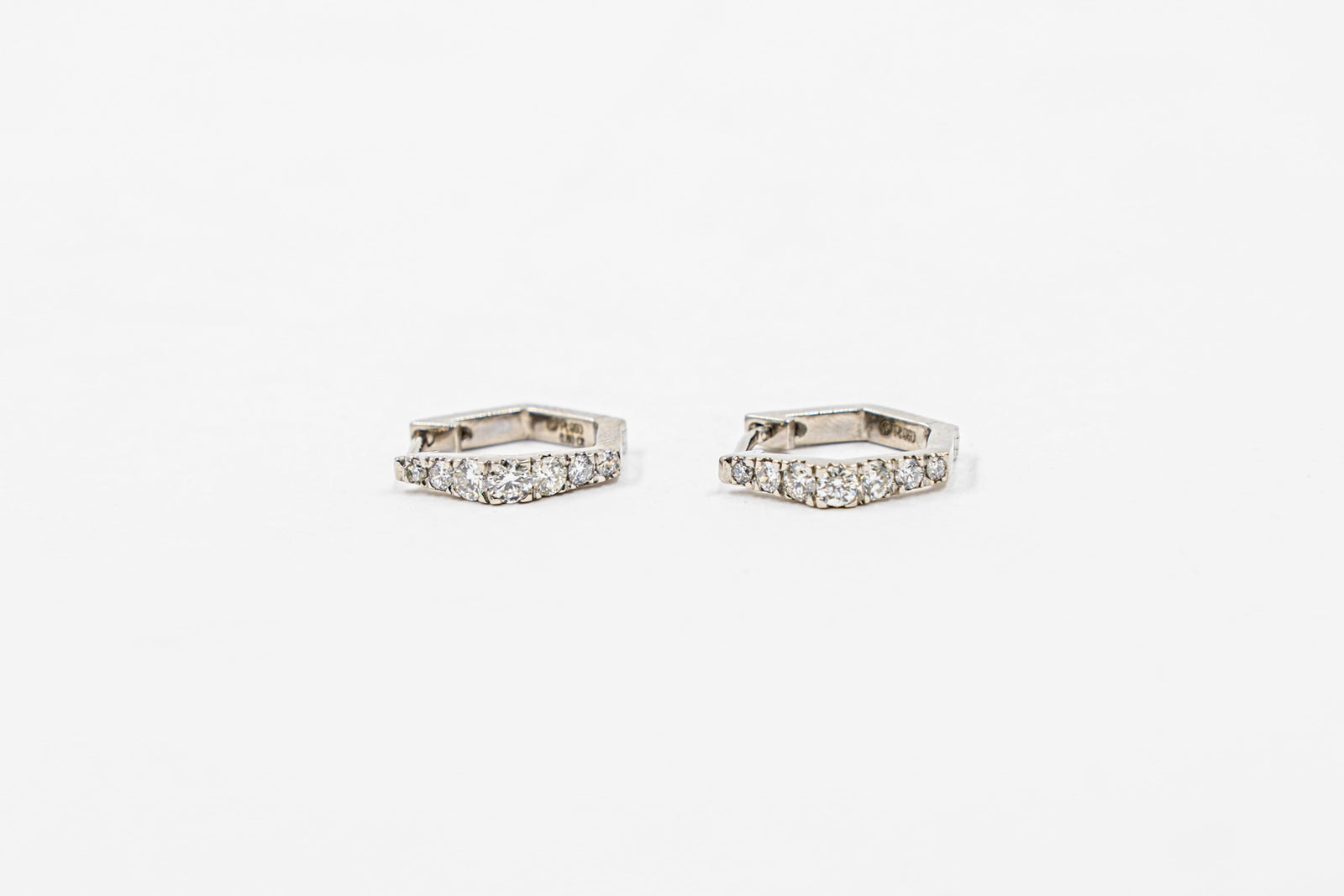 Aros Diamantes en Brillo Escalonado