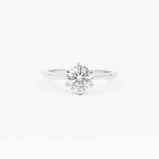 Anillo Solitario Máximo Moissanita
