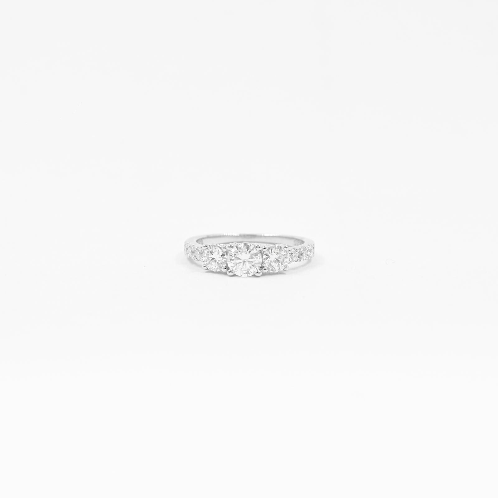 Anillo Tricillo Clásico Máximo Moissanitas