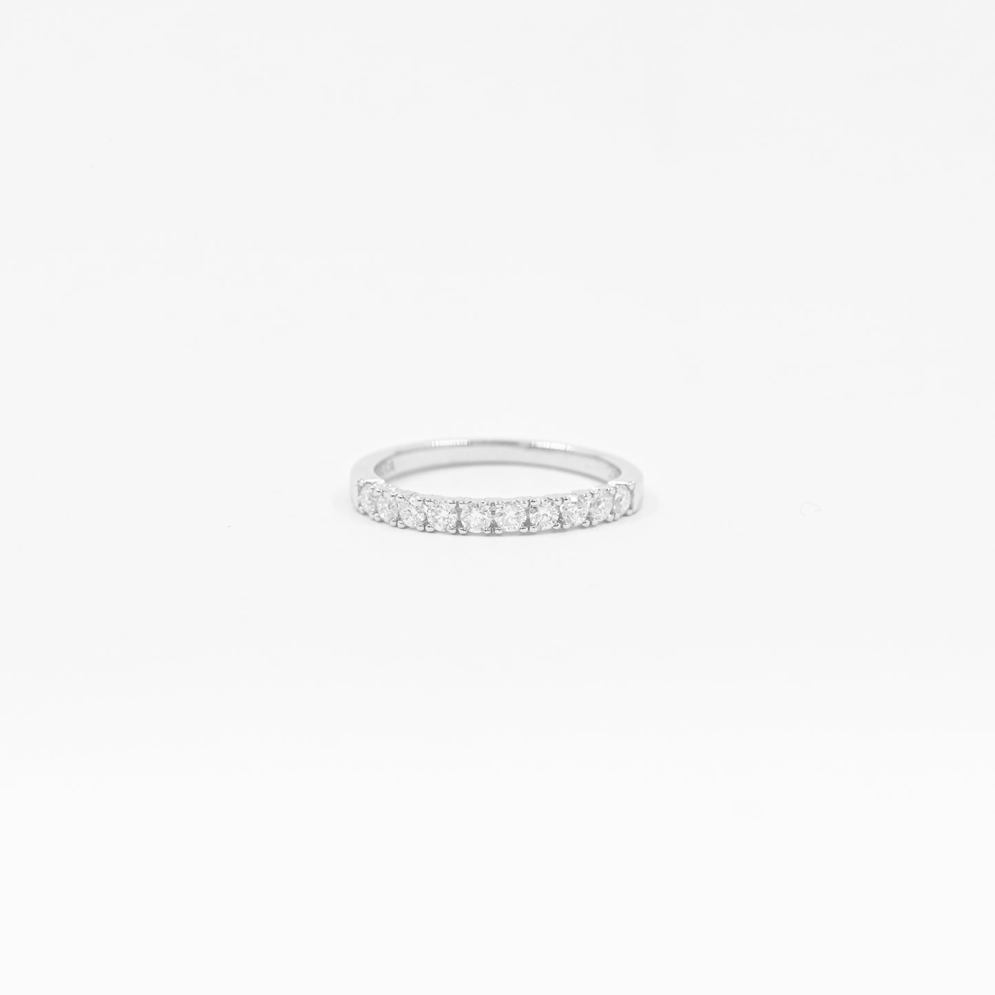 Anillo Medio Cintillo Petite Moissanitas