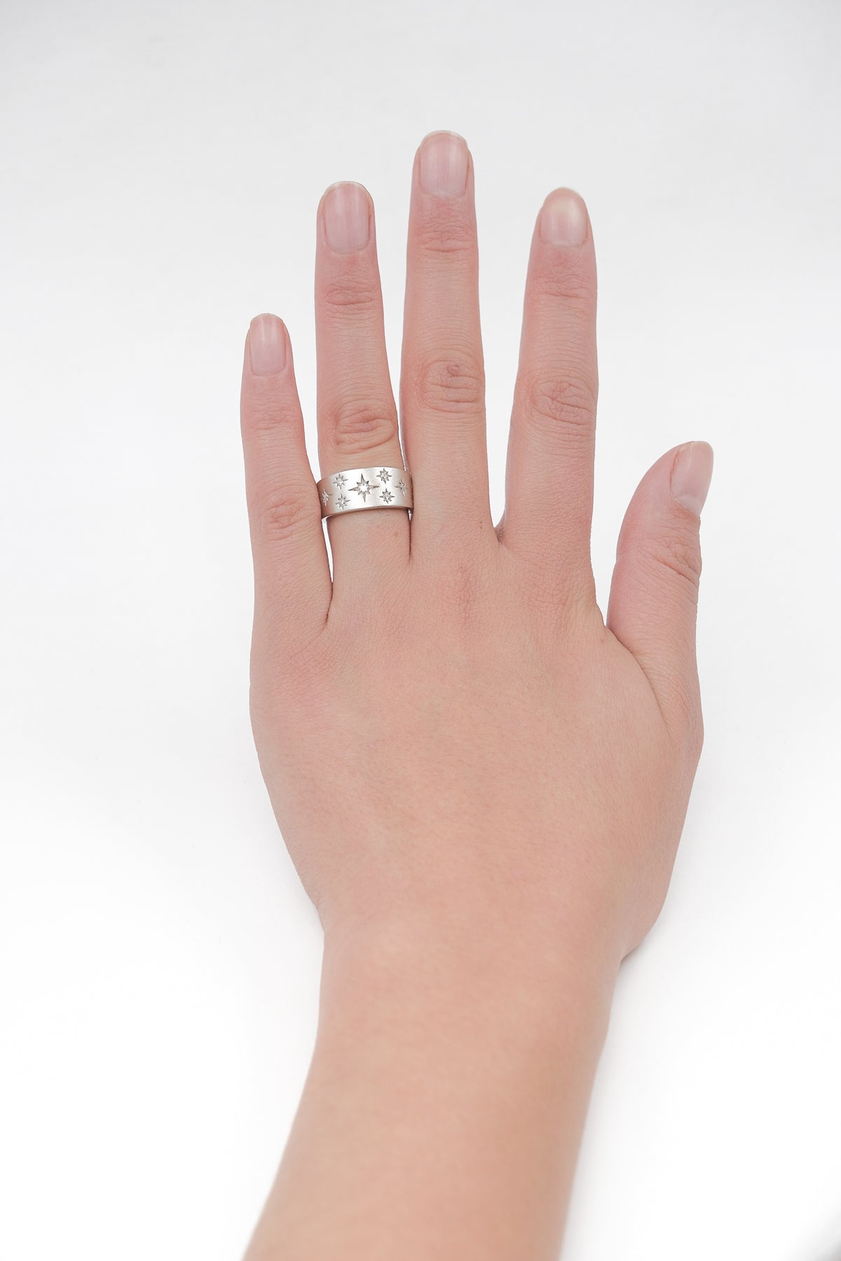 Anillo Brillo de Estrellas Moissanita