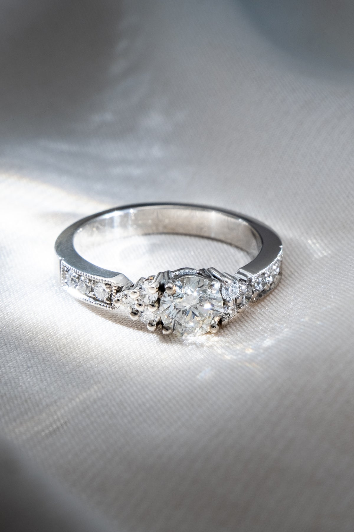 Anillo Estilo Floral