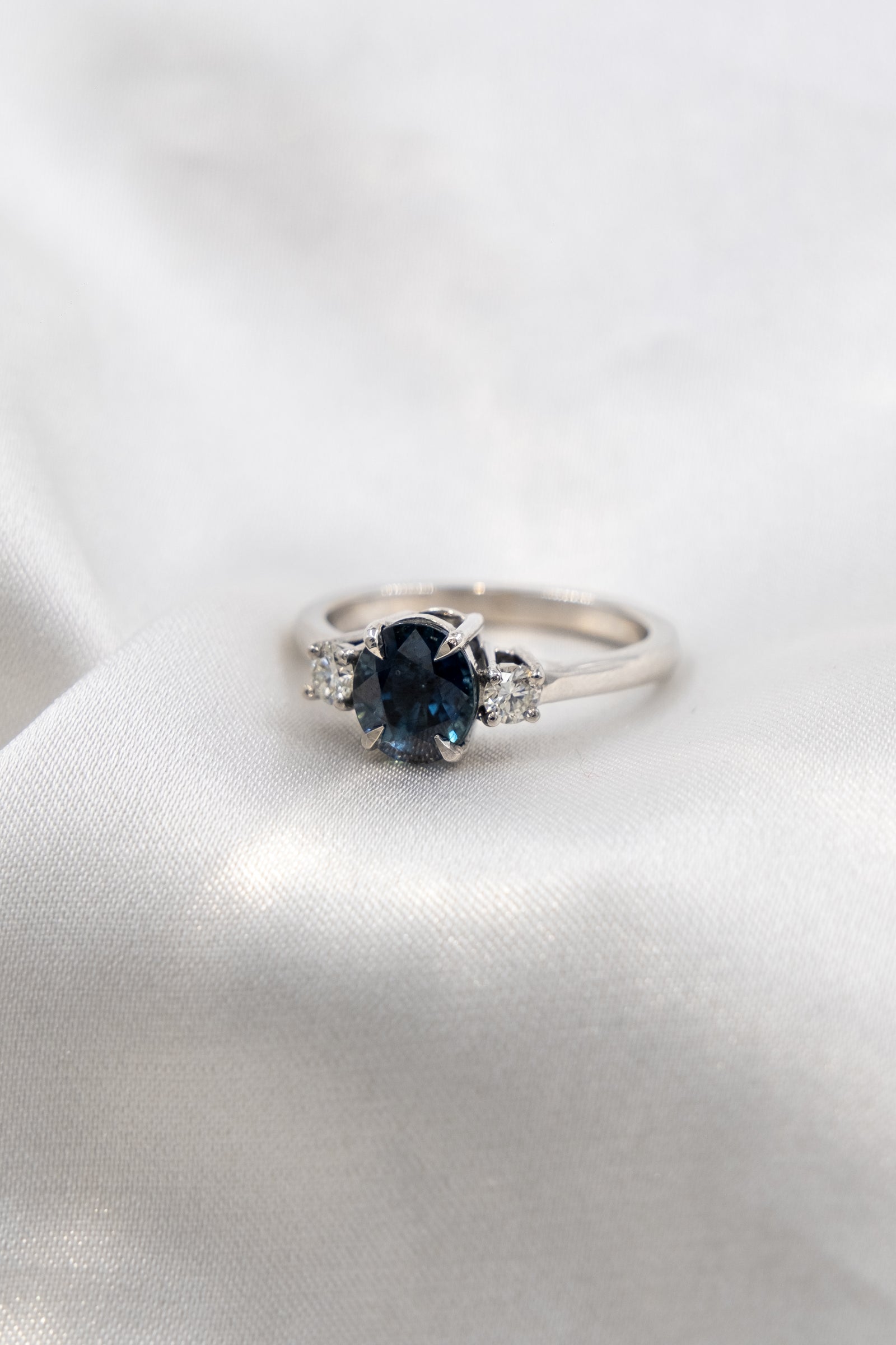 Tricillo Zafiro Australiano y Diamantes