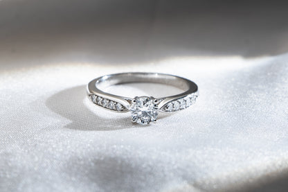 Solitario Diamante y Brillo Argolla
