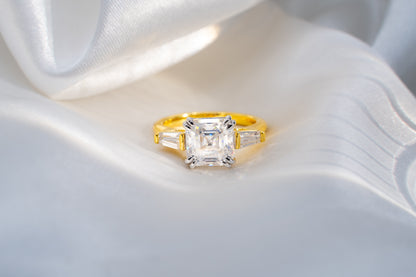 Anillo Tricillo Assher y Baguette