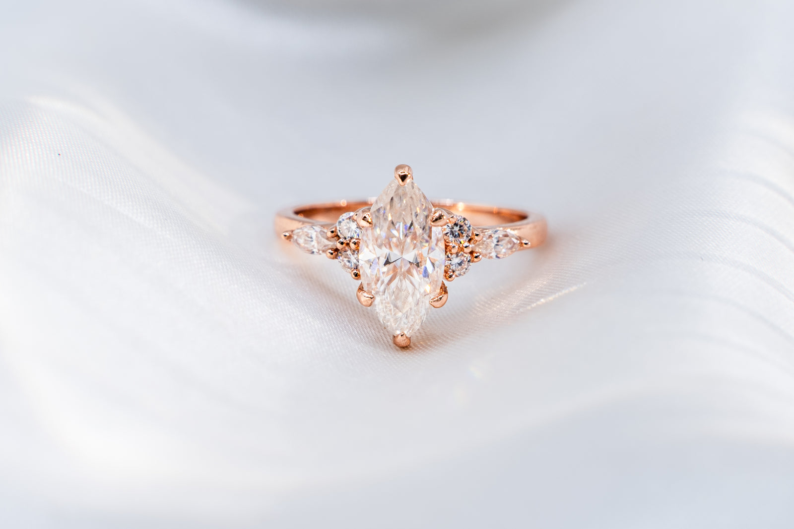 Anillo Marquise Máximo