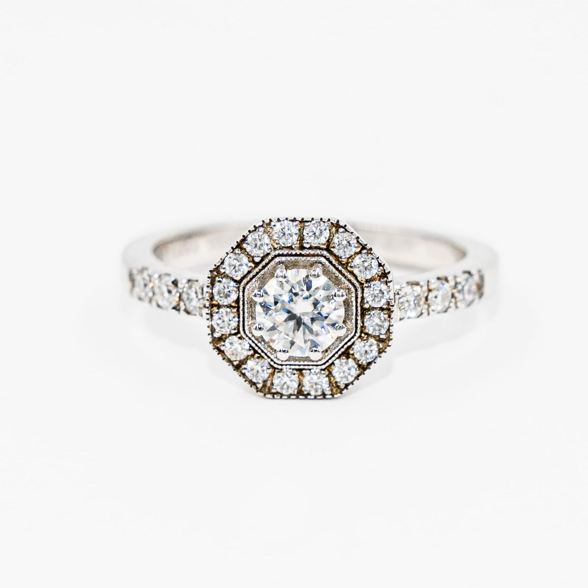 Anillo Diamante y Halo Octagonal LAB