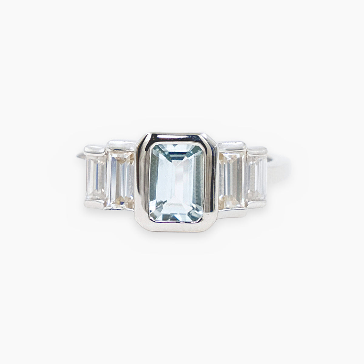 Anillo Aguamarina y Moissanitas Art Deco