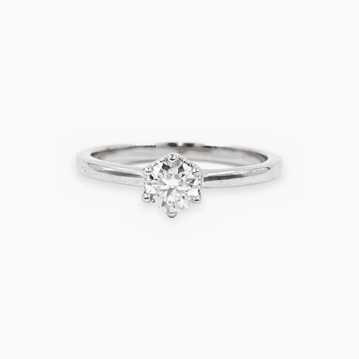 Anillo Solitario Clásico