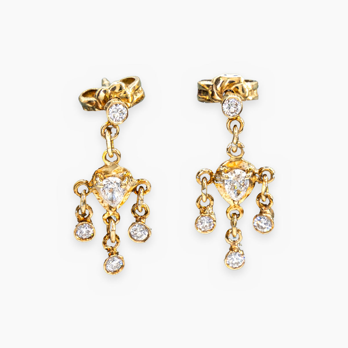 Aretes Candelabros Diamante en oro 18 amarillo con diamantes naturales