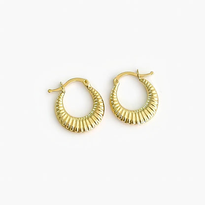 Aretes Retro Gold en oro 18 amarillo