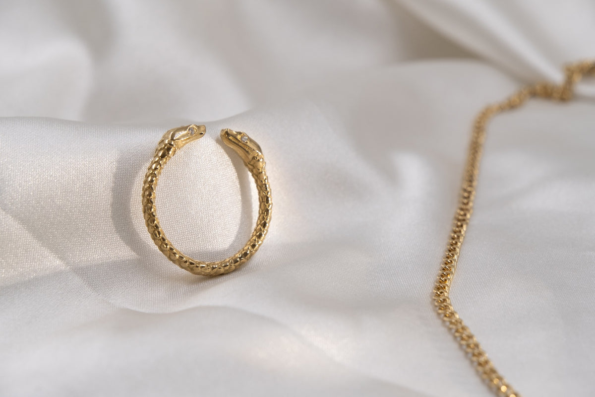 Cadena Petite Cuban Gold