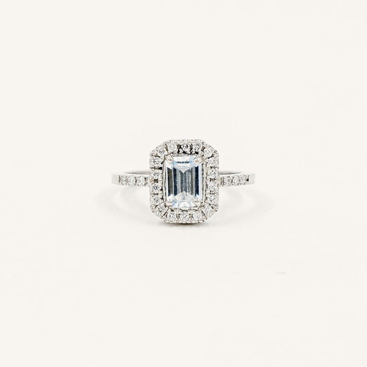 Anillo Suprême Aguamarina