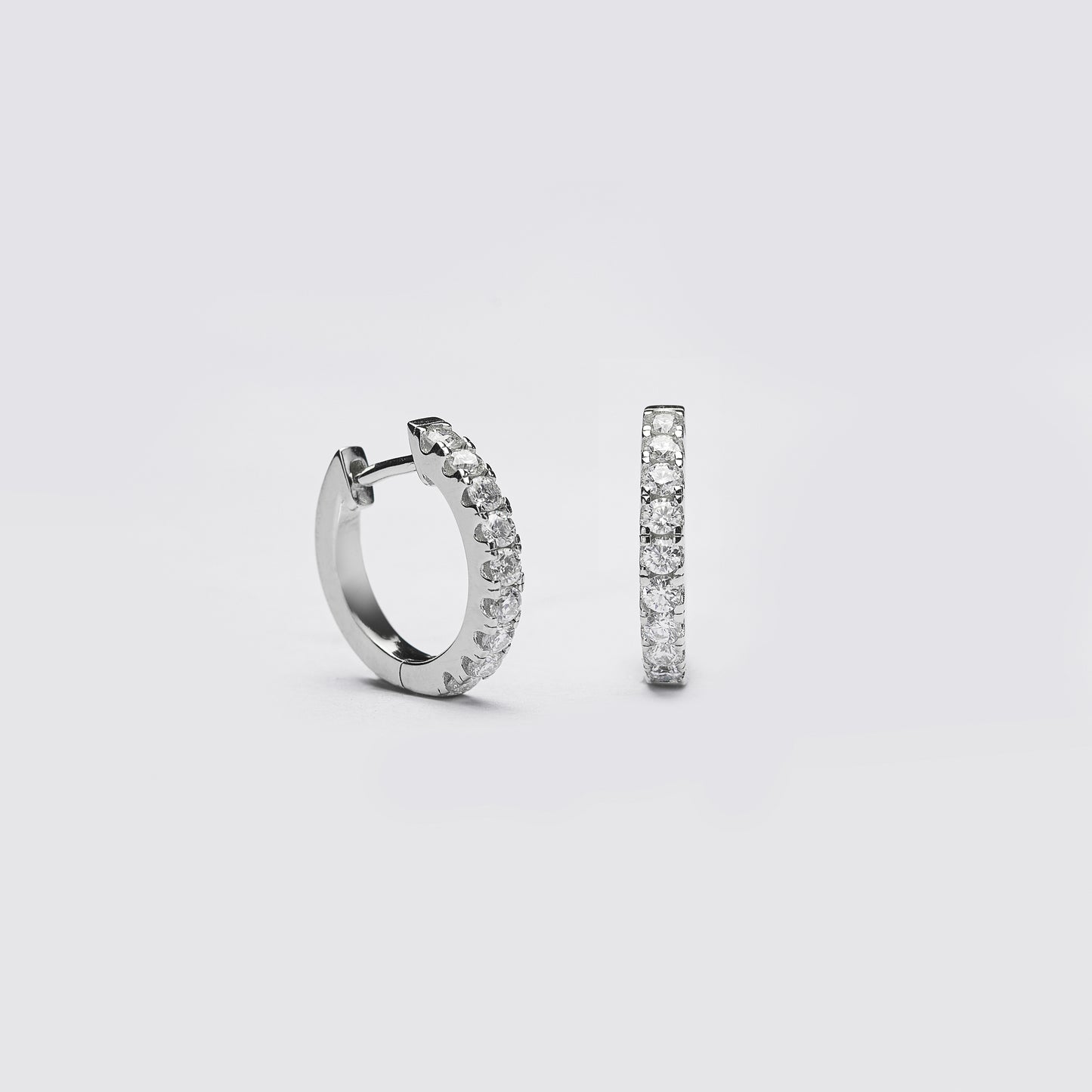 Aros Argolla Pavé · Plata Moissanita