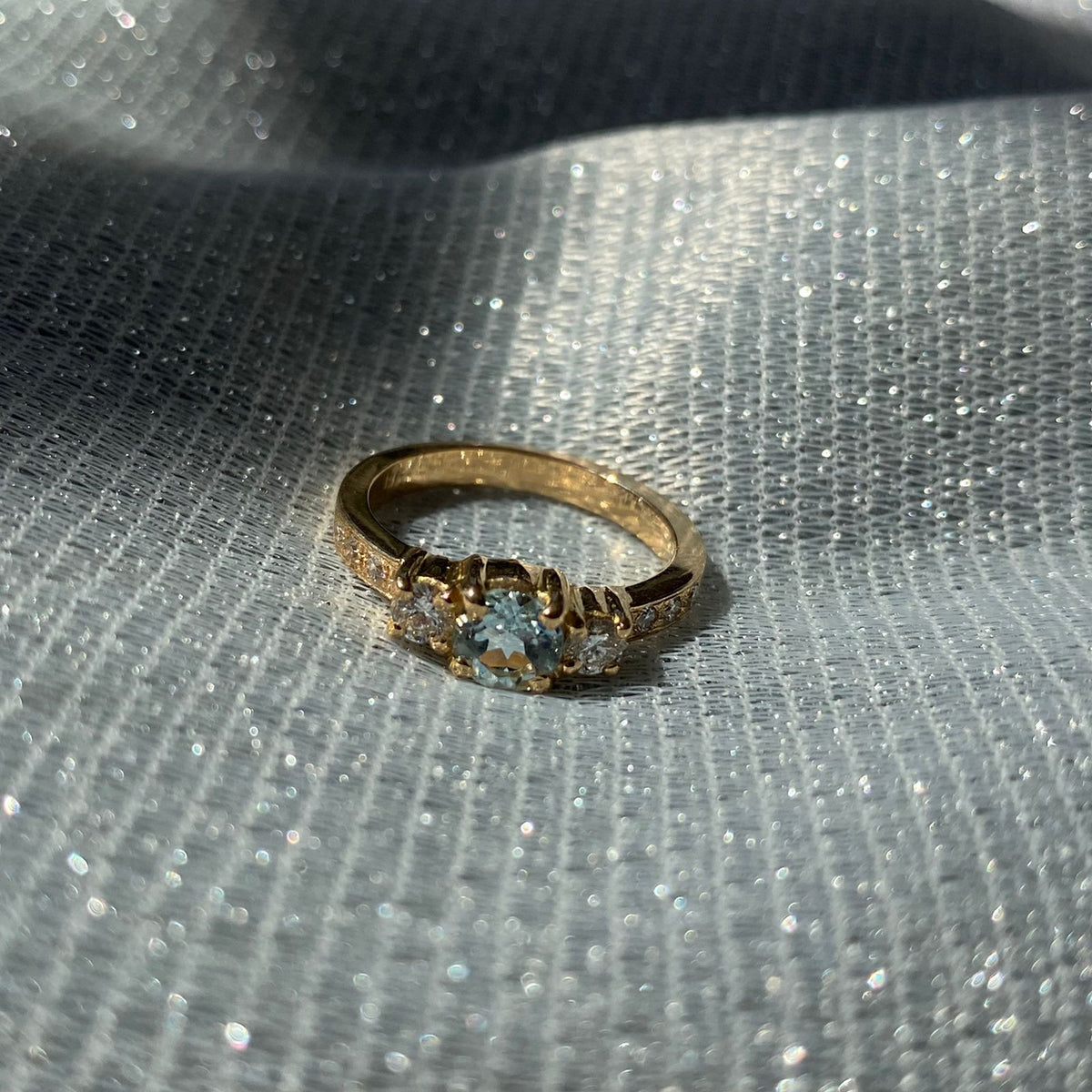 Anillo Tricillo Aguamarina