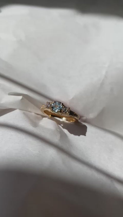 Anillo Tricillo Aguamarina